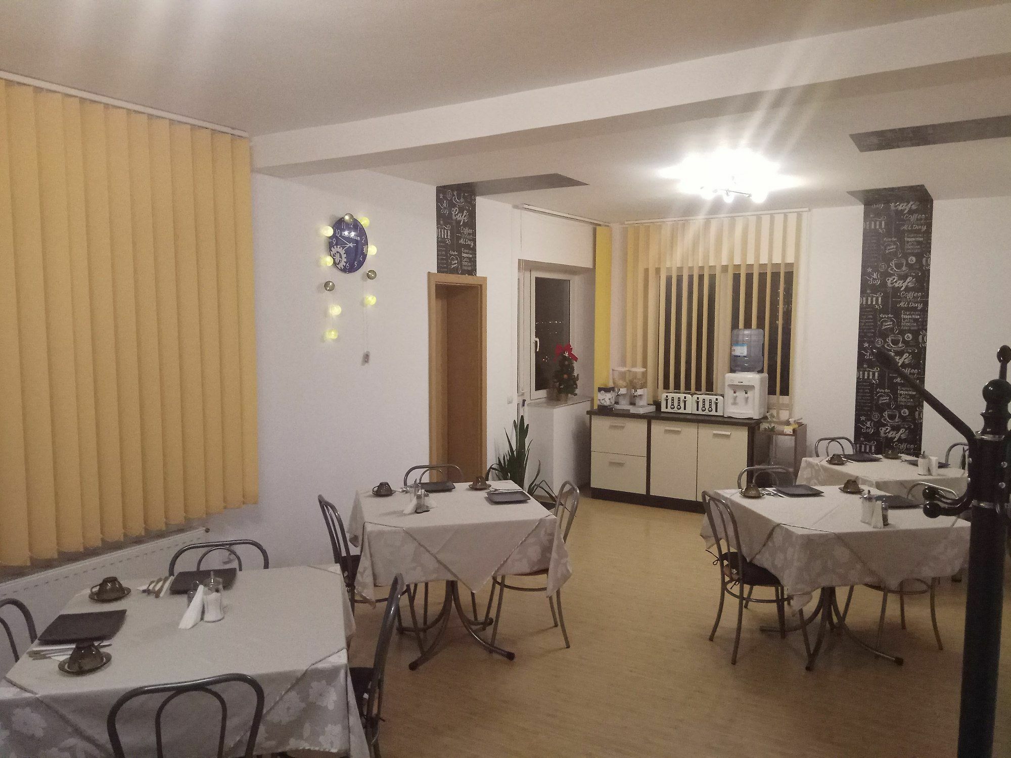 Pensiunea Riunione Braşov Exteriör bild